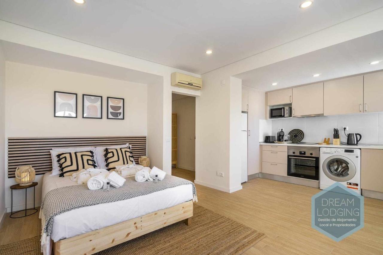 אלבופיירה Palm Tree Dream Lodging מראה חיצוני תמונה