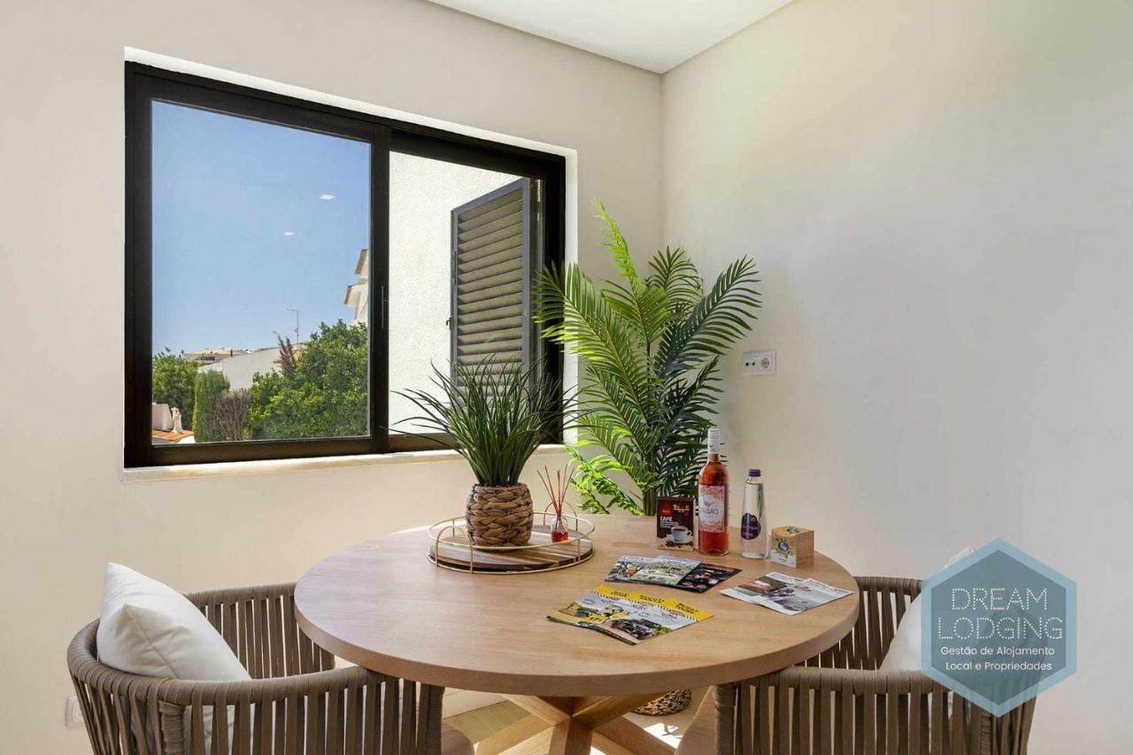 אלבופיירה Palm Tree Dream Lodging מראה חיצוני תמונה